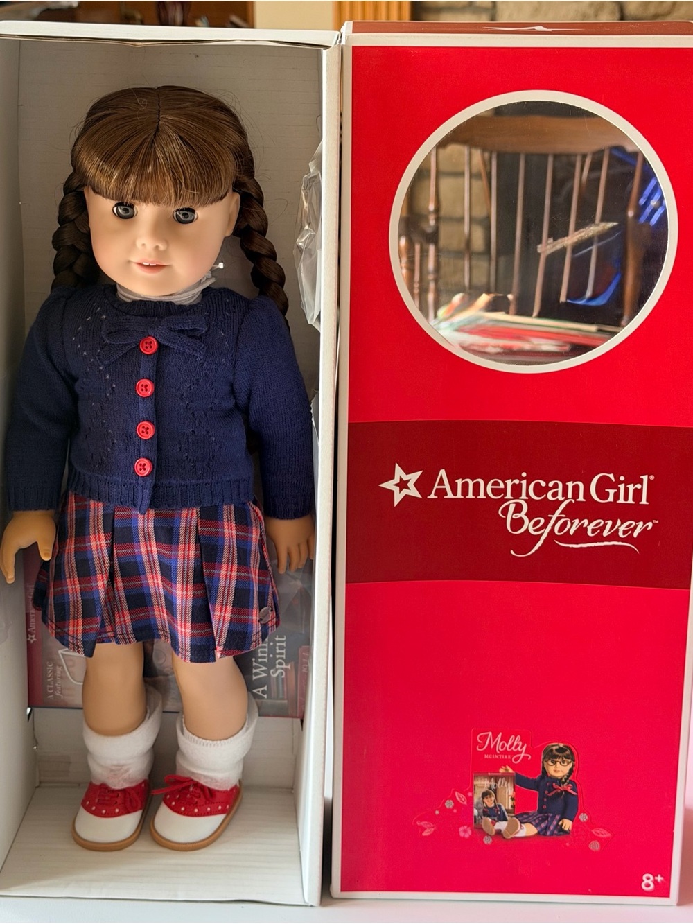 American Girl BeForever Molly McIntire Doll NIB/NRFB -100% Complete w/glasses